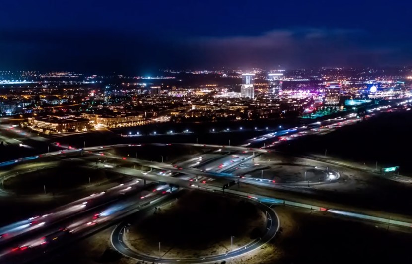 City and traffic at night