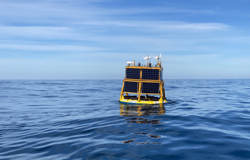 RPS Floating LiDAR out in the ocean